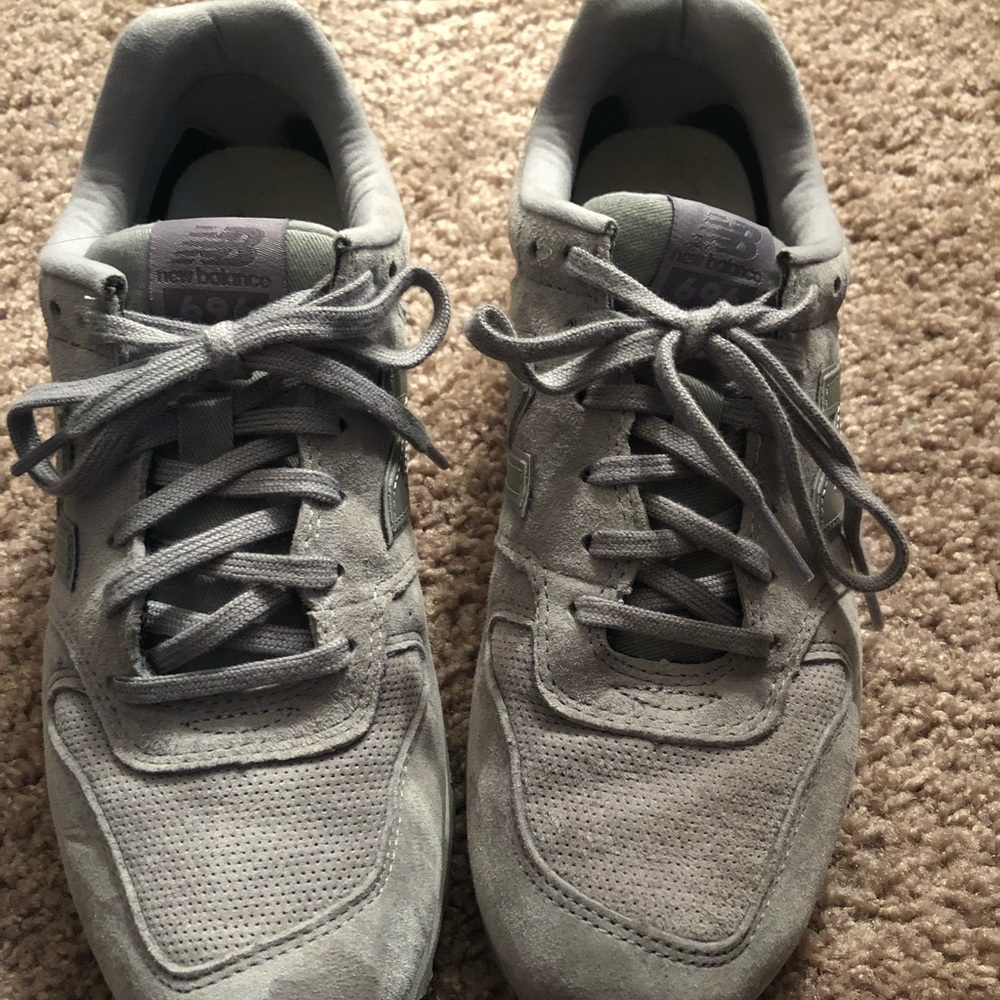 Light gray 696 new balance sneakers